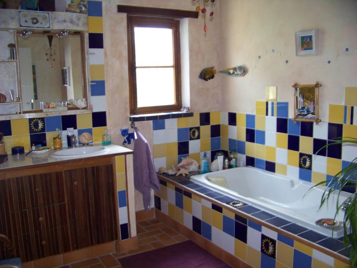 Grande Maison Atypique Le Burgaud Kültér fotó